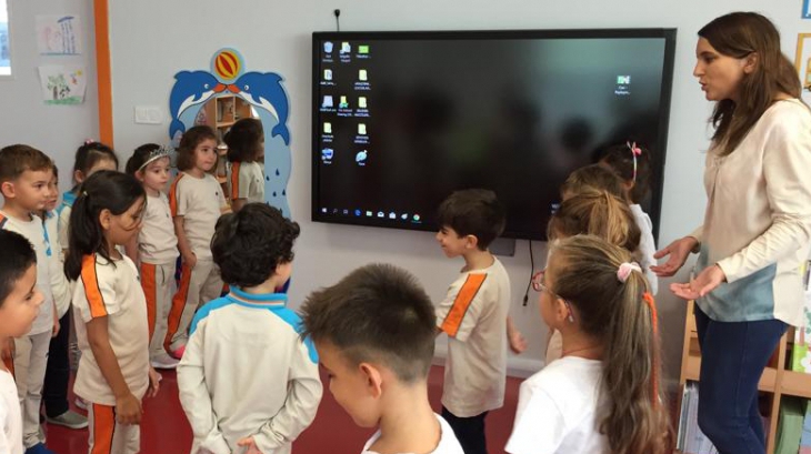 Halkalı Okul Öncesi Yıldızlar Grubu Satranç Dersinde.
