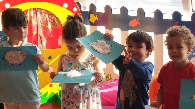 Halkalı Okyanus Koleji Ağaçlar Grubu Sanat Etkinliğinde