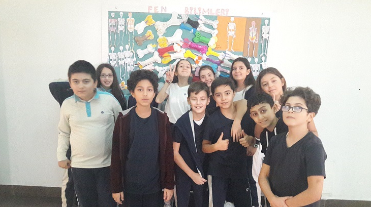 İncek Okyanus Kolejinde Öğrenciler ile Kemik Yapısı Modellendi