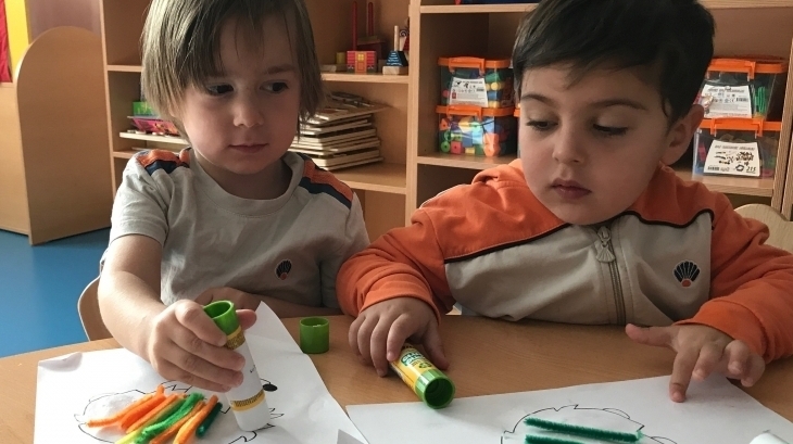 İncek Okyanus Okul Öncesi Çiçekler Grubu Sanat Etkinliğinde