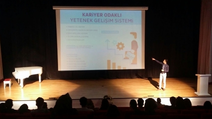 Öğrencilerimiz Üniversiteye Hazırlık Seminerine Katıldı