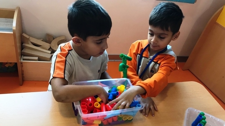 Kemerburgaz Okyanus Koleji Yıldızlar Grubu Öğrencileri “Gruplama ve Örüntü Çalışmaları ” Etkinliği