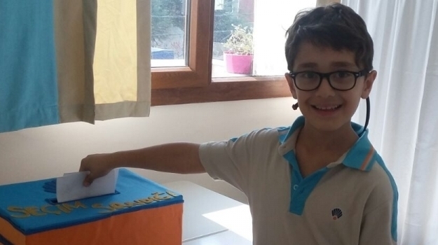 Mimarsinan Okyanus Koleji İlkokul Öğrencileri Okul Başkanlarını Seçti
