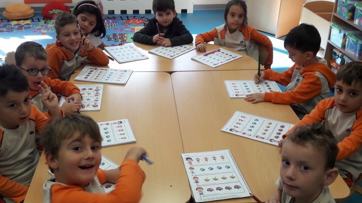 Mimarsinan Okyanus Koleji Okul Öncesi Yıldızlar Grubu Öğrencileri Okuma Yazma Etkinliğinde