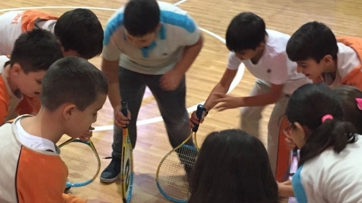 Spor Branşlarında Eğlenerek Öğreniyoruz