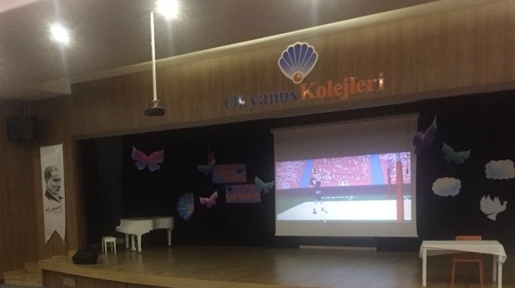 Öğrencilerimiz Voleybol Teknik ve Taktiklerini Öğreniyor