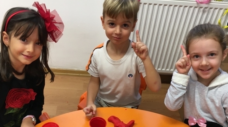 Güneş Grubu Öğrencileri Okuma Yazmaya Hazırlık Dersinde
