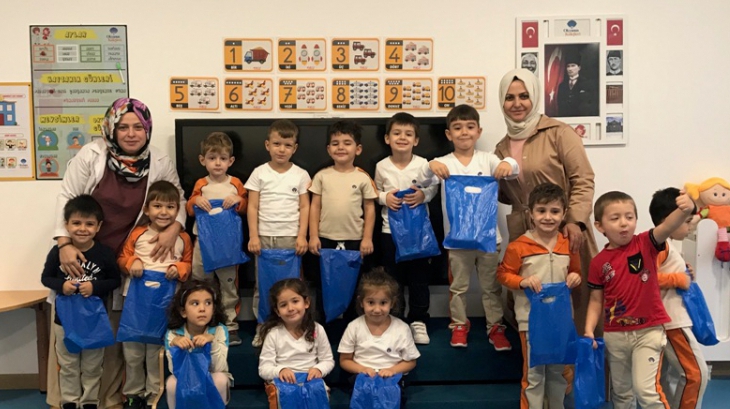 Okul Öncesi Yunuslar Grubu Öğrencileri Aile Katılımı Etkinliğinde