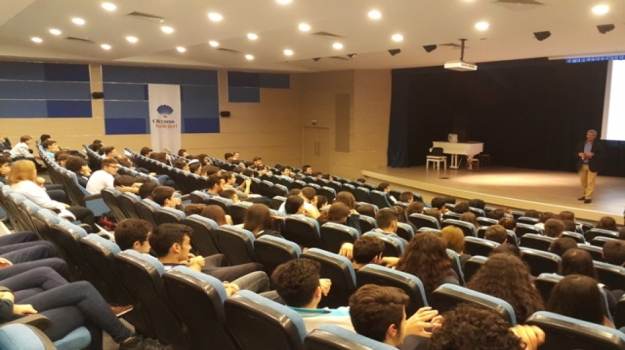 Sancaktepe Okyanus Lise Öğrencileri Bilişim Seminerinde
