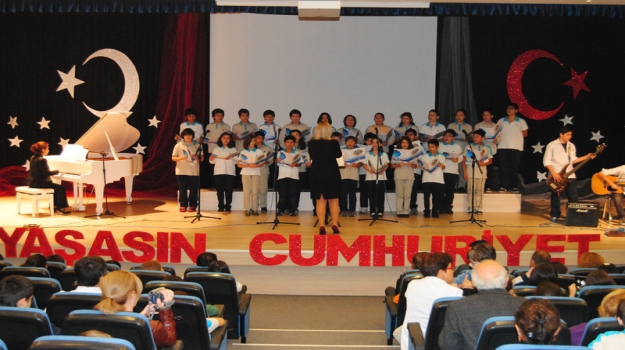 Sancaktepe Okyanus'ta Cumhuriyet Bayramı Kutlaması