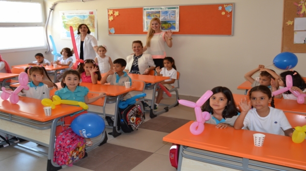 Adana Okyanus Koleji'nde İlk Zil Çaldı