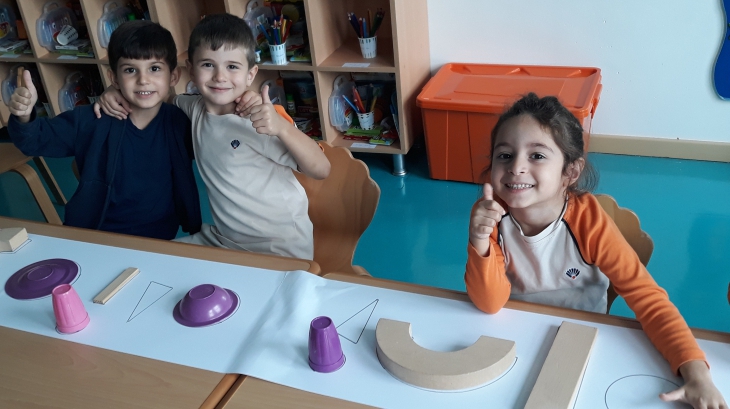 Bahçeşehir İstiridye Grubu Sanat ve Okula Hazırlık Etkinliğinde