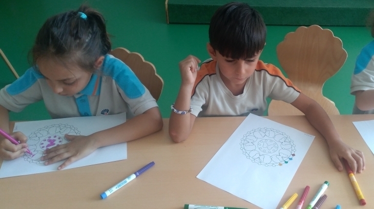Eryaman Okyanus Koleji Okul Öncesi Bölümü Ay Grubu Öğrencileri Sanat Etkinliğinde