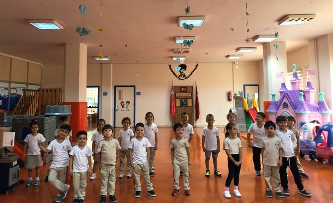 Güneşli Okyanus Koleji Okul Öncesi Yıldızlar Grubu Beceri Koordinasyon Dersinde