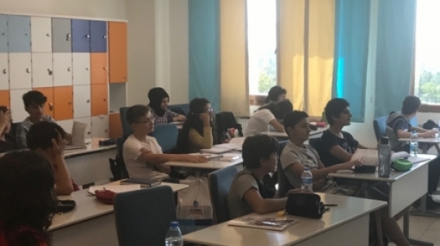 İncek Kampüsü Ortaokul 6. ve 7. Sınıflarımıza Özel "Neler Öğrendik" Adlı Tekrar Programı Başladı.