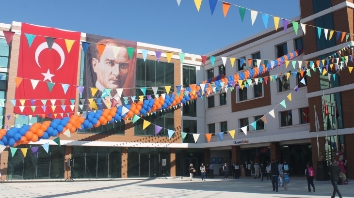 İncek Okyanus Koleji İlkokul Kademesinde İlk Ders Zili Çaldı!