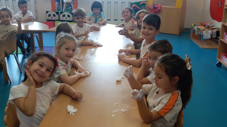 Mimarsinan Okyanus Koleji Okul Öncesi Yunuslar Grubu Serbest Zaman Etkinliğinde