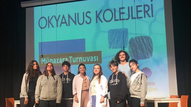 Özel Kemerburgaz Okyanus Kolejinde Münazara Müsabakası