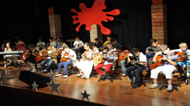 Avcılar Okyanus'un Parlayan Yıldızları, Müzik Yetenek Sahnesinde
