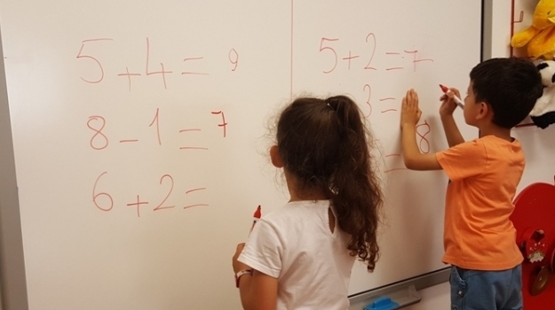 Bahçelievler Okyanus Okul Öncesi  İnciler Grubu Matematik Etkinliğinde