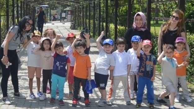 Bahçelievler Okyanus Okul Öncesi Öğrencileri At Terapisinde