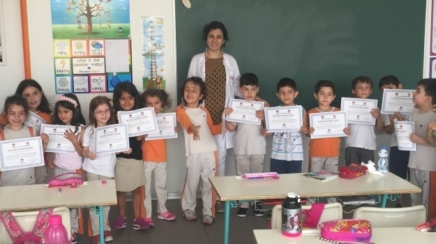 BEYKENT OKYANUS KOLEJİ  OKUL ÖNCESİ  GÖKKUŞAĞI  GRUBU İLKÖĞRETİME HAZIRIM SERTİFİKALARINI ALDILAR