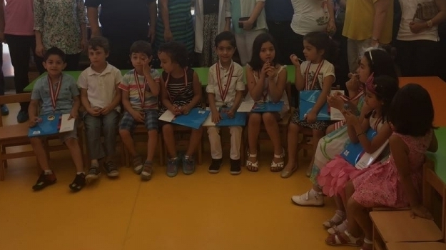 Beykent Okyanus Koleji Okul Öncesi Kademesi Karne Töreni