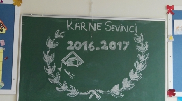 Eryaman Kampüsü İlkokul Kademesinde Karne Heyecanı Görülmeye Değerdi