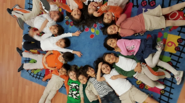 Fatih Okyanus Koleji Yıldızlar Grubu Oyun Saatinde