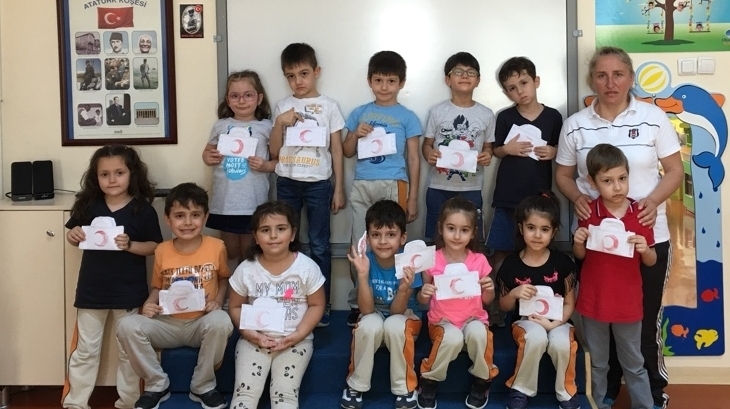Güneşli Okyanus Koleji Okul Öncesi Gezegenler Grubu Aile Katılımı Etkinliğinde