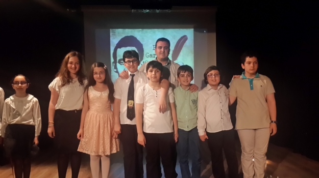 Güneşli Okyanus Koleji'nde Şiir Dinletisi