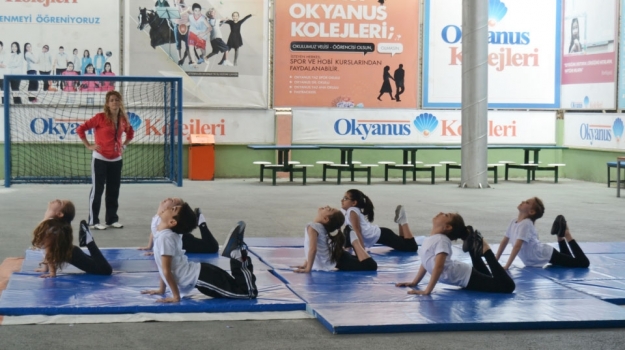 Güneşli Okyanus'ta, Spor Yetenek Kulübü Yıl Sonu Gösterileri