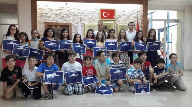 Güneşli Okyanus'ta Karne Heyecanı