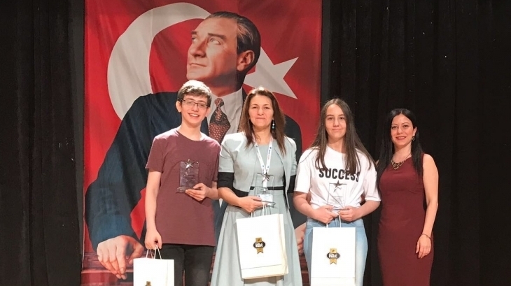Okyanus İncek Ortaokulu Tübitak Ödülü
