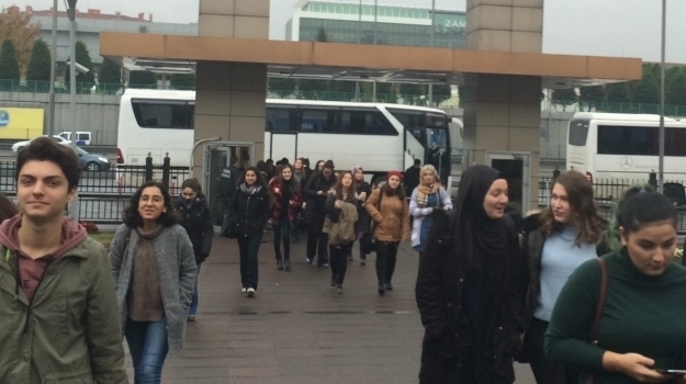 12.Sınıflar Kültür Üniversitesinde Gerçek Sınav Deneyimi Yaşadılar