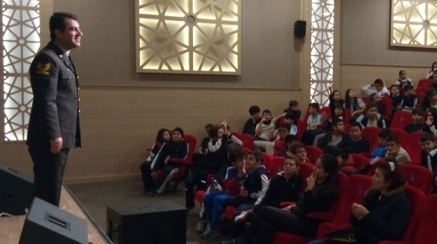 "Gelecekte Bir Gün, Meslekte İlk Gün" Projesi Eryaman Okyanus Koleji Ortaokul Kademesinde Başladı