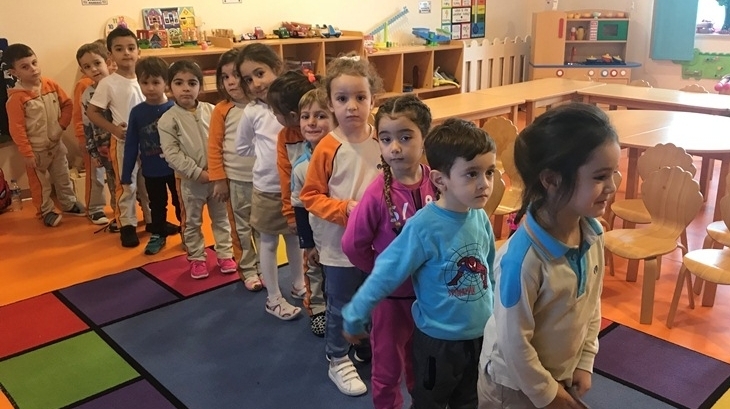    Kemerburgaz Okyanus Koleji Yunuslar Grubu Sosyal Beceri Dersinde