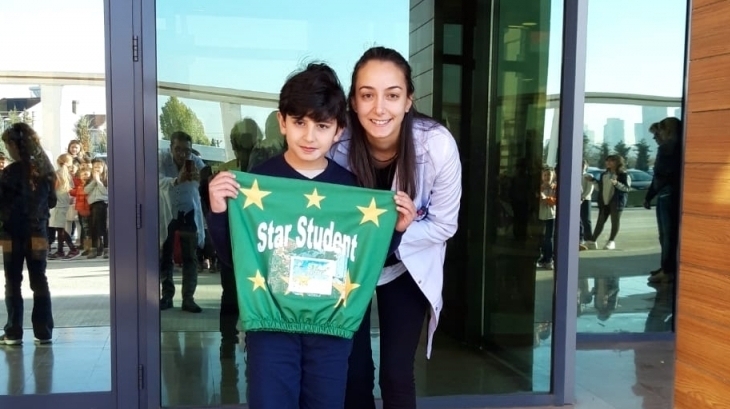 Incek Okyanus Koleji İlkokul Kademesinde Haftanın Star Student Heyecanı