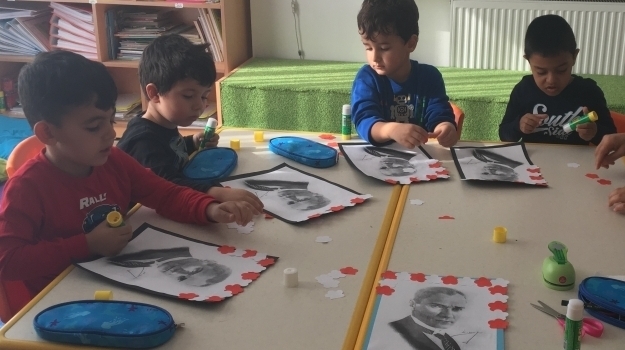 Adana Okyanus Koleji Deniz Yıldızı Grubu Sanat Etkinliğinde