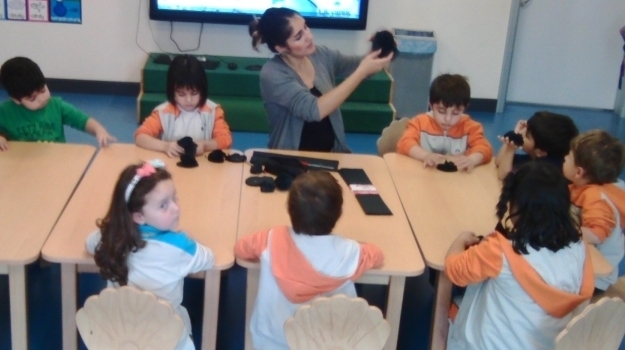 Atamıza Çelenk Yaptık