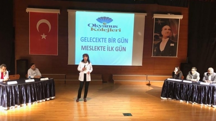 Avcılar Okyanus Koleji'nde “Gelecekte Bir Gün, Meslekte İlk Gün” Sempozyumu