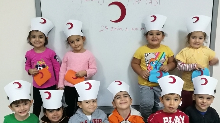 Avcılar Ağaçlar Grubu Öğrencileri Drama Ekinliğinde