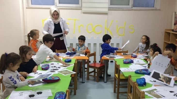 Avcılar Deniz Yıldızı Grubu Öğrencileri FacTracKids Etkinliğinde
