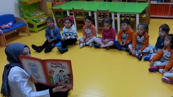 Avcılar İnciler Grubu Öğrencileri Türkçe Dil Etkinliğinde