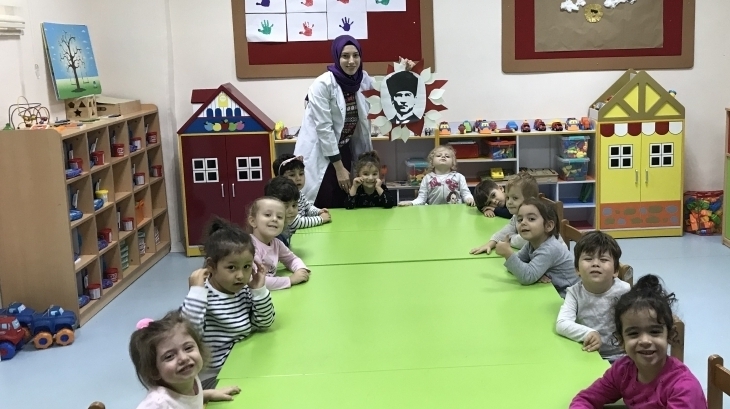 Avcılar Kuşlar Grubu Öğrencileri Türkçe Sanat Etkinliğinde