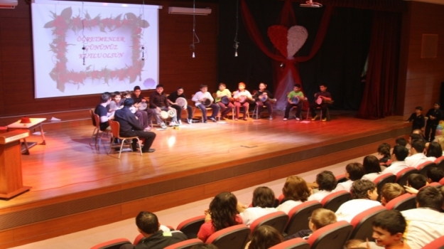 Avcılar Okyanus Öğrencilerinden Öğretmenler Günü Etkinliği
