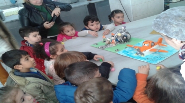Avcılar Okyanus Okul Öncesi Öğrencileri  Pasta İmalathanesi'nde