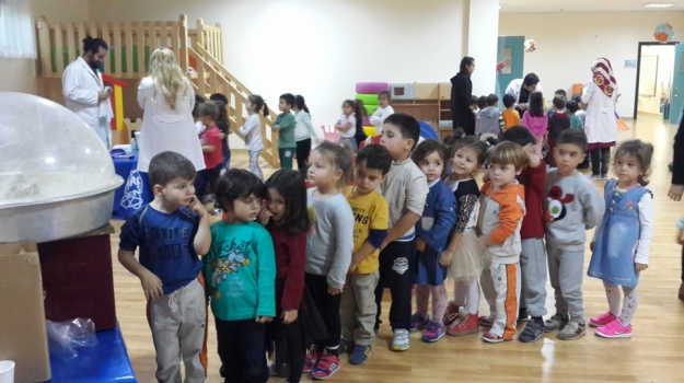 Avcılar Rüzgar Grubu Madscience Bilim Etkinliğinde