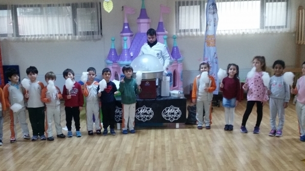 Avcılar Yıldızlar Grubu Mad Science Etkinliğinde