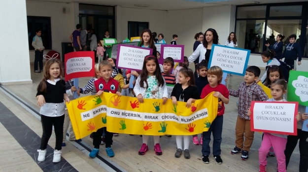 Avcılar Yıldızlar Grubu Madscience Bilim ve Çocuk Hakları Etkinliğinde